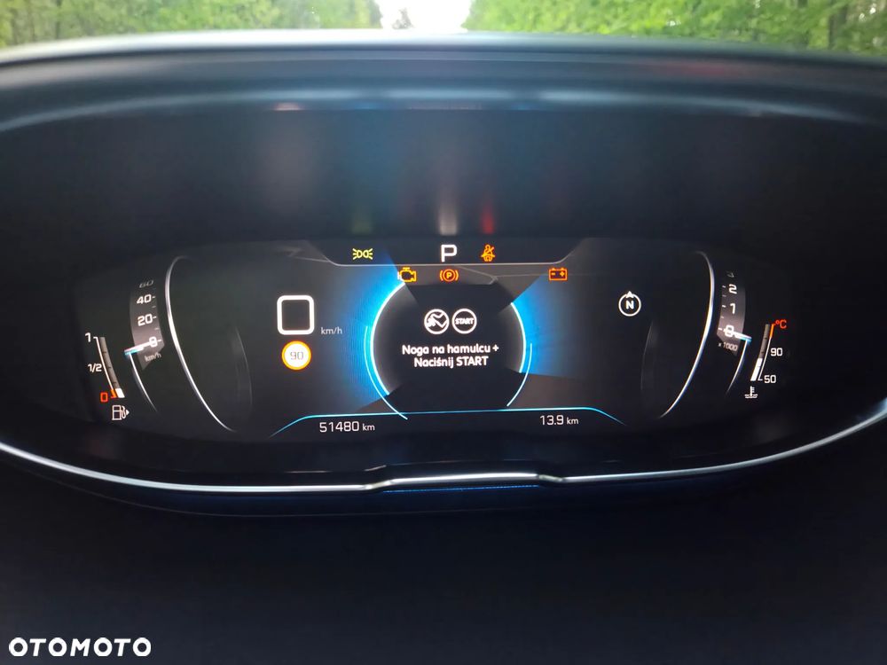 Peugeot 3008 1.5 BlueHDi Allure Pack S&S EAT8 - 26