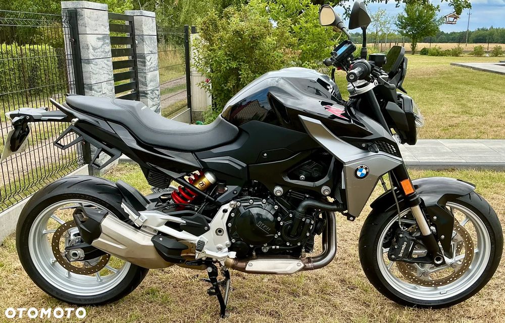 BMW F - 3