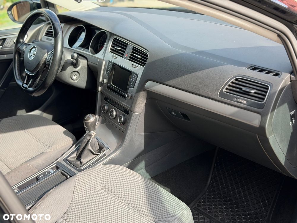 Volkswagen Golf 1.6 TDI BMT Comfortline - 15