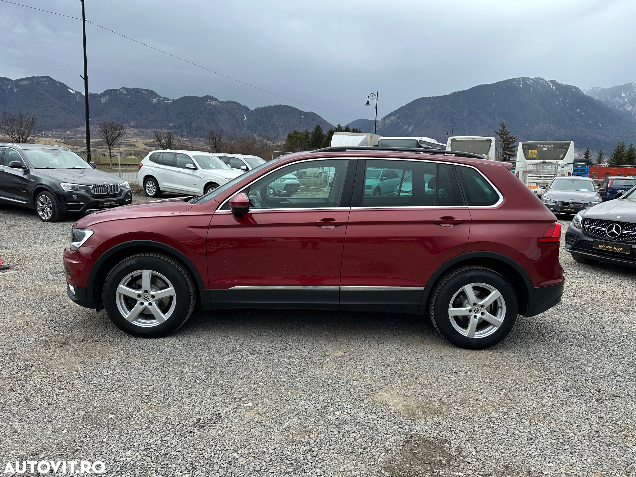 Volkswagen Tiguan 2.0 TDI 4Mot DSG Comfortline - 9
