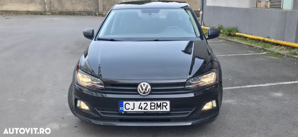 Volkswagen Polo - 4