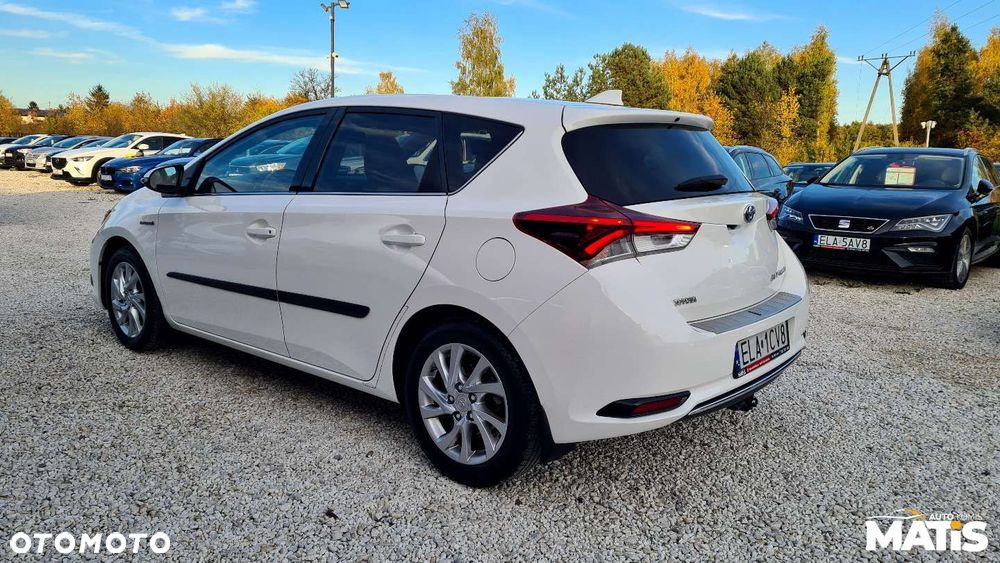 Toyota Auris - 30