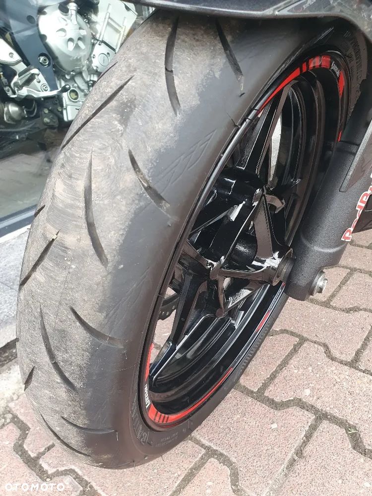 Kawasaki Ninja 400 - 26