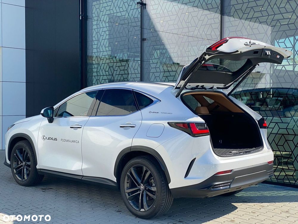 Lexus NX 350h Prestige AWD - 37