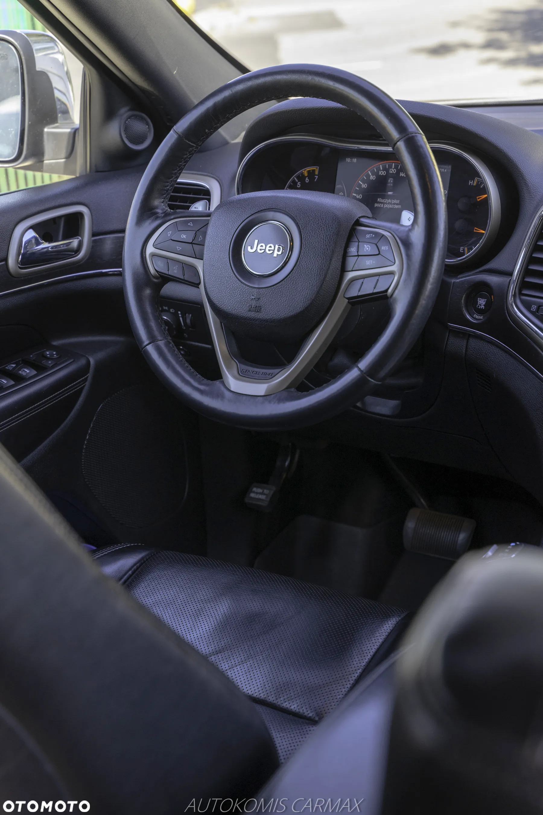 Jeep Grand Cherokee - 16