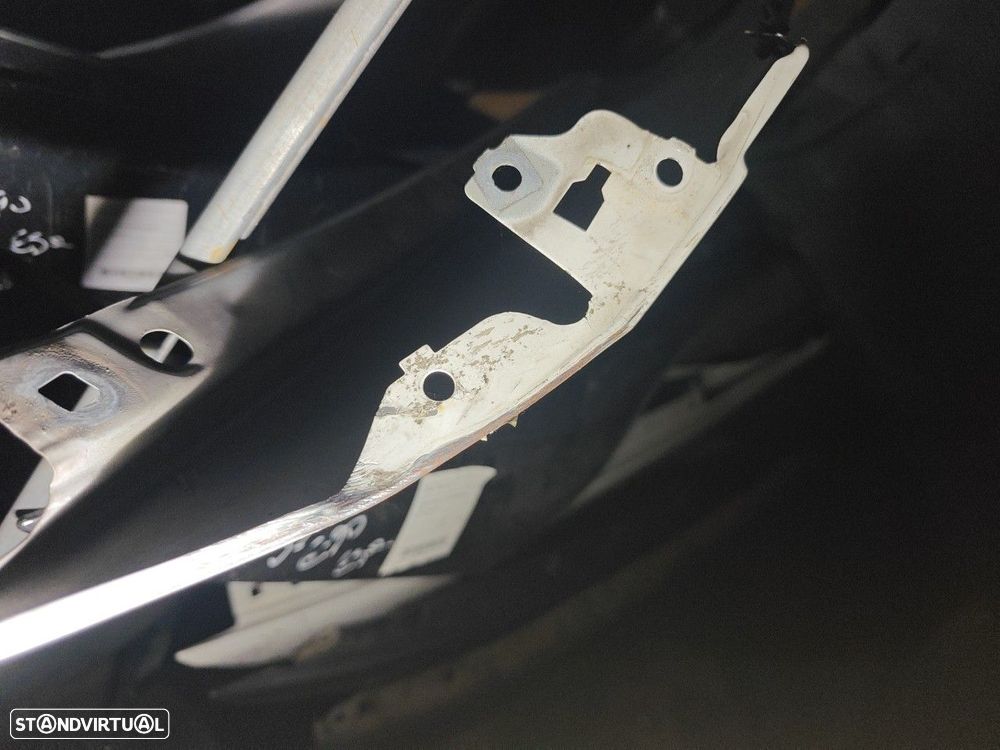 Guarda Lamas Frente Direito Bmw X1 (E84) - 5