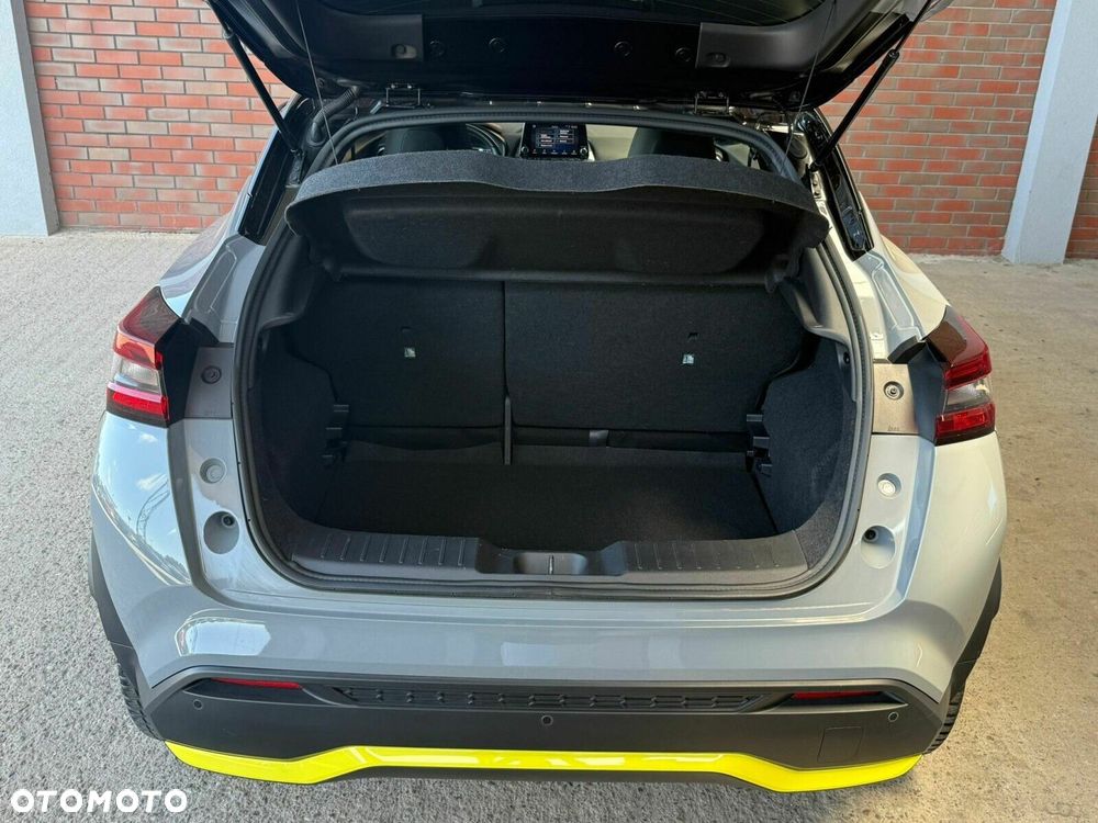 Nissan Juke 1.0 DIG-T Kiiro DCT - 11