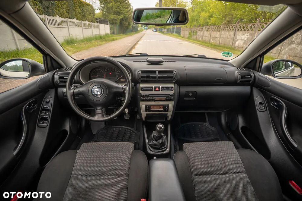 Seat Leon 1.6 Signo - 8