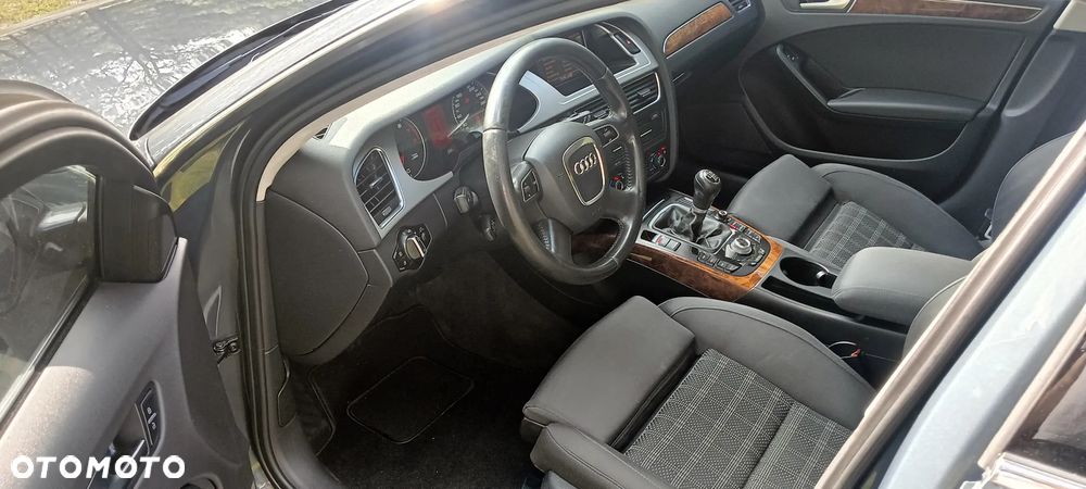 Audi A4 Avant 1.8 TFSI Ambiente - 5