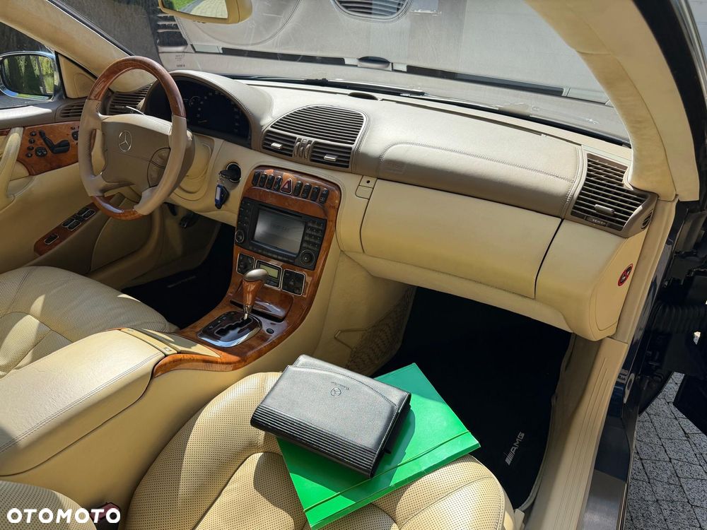 Mercedes-Benz CL - 24
