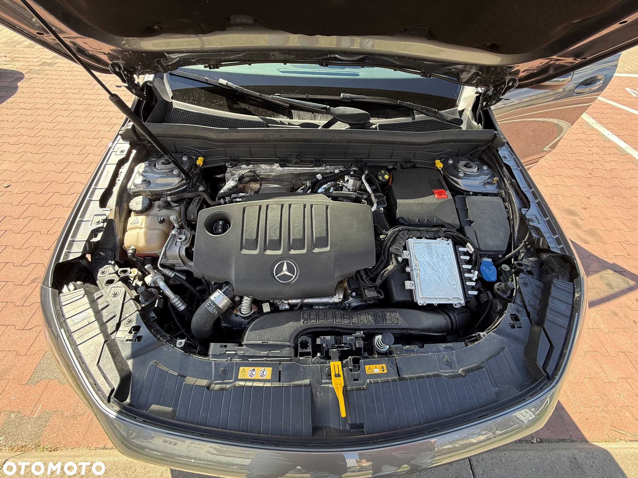 Mercedes-Benz GLB 200 d Progressive 8G-DCT - 7