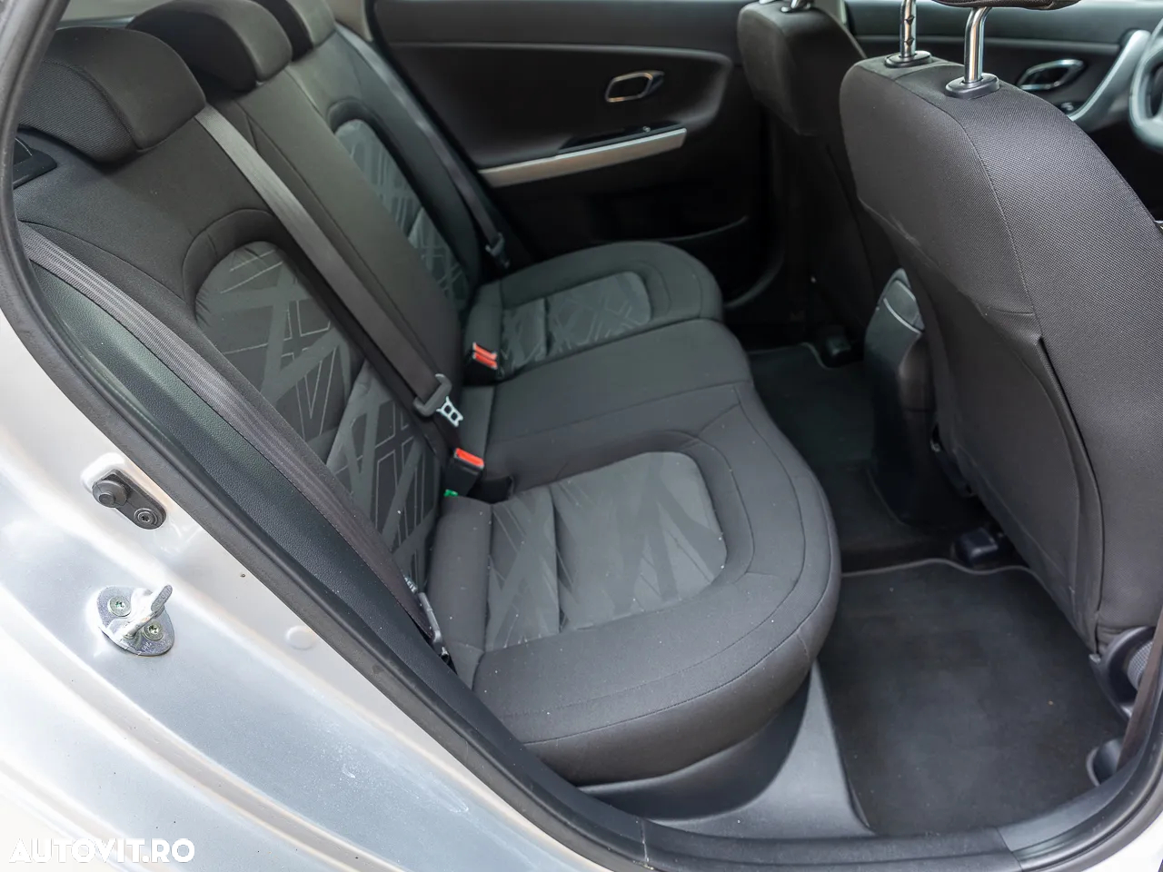 Kia Ceed - 7