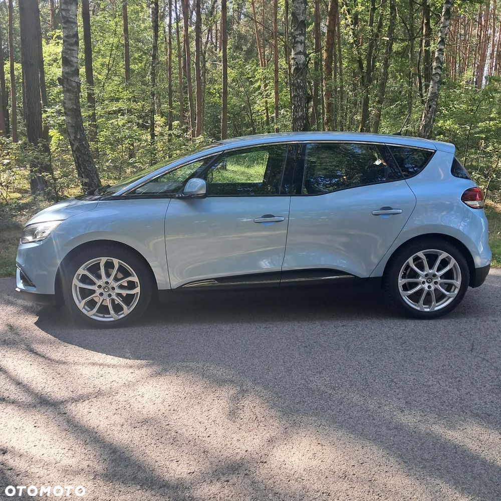 Renault Scenic - 15