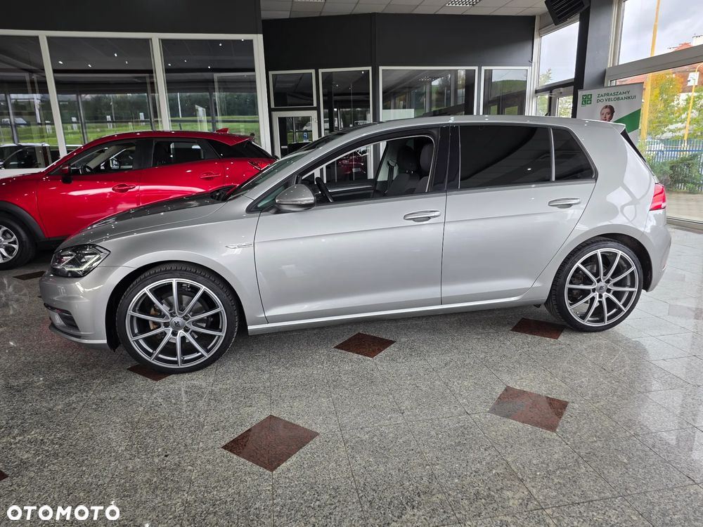 Volkswagen Golf - 3