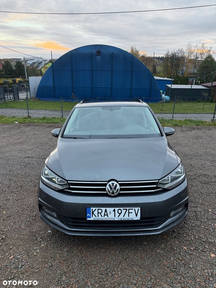 Volkswagen Touran 2017 photo 5