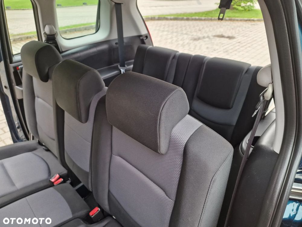 Mazda 5 - 37