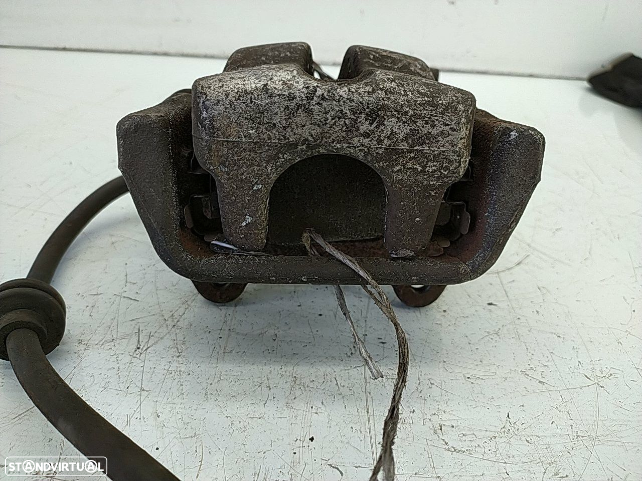 Pinça Tras Direita Alfa Romeo 147 (937_) - 2