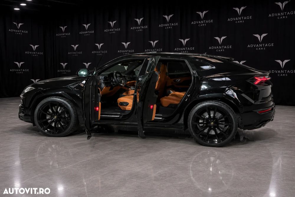Lamborghini URUS - 4