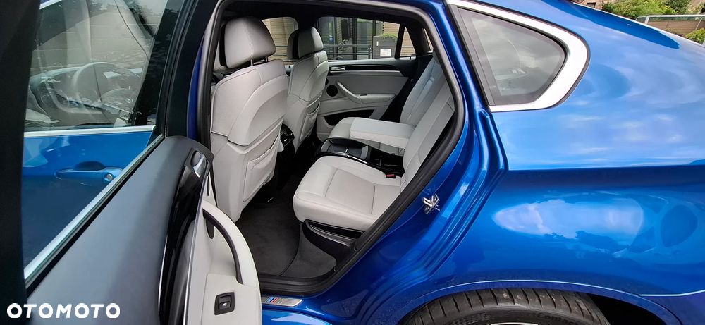 BMW X6M - 19