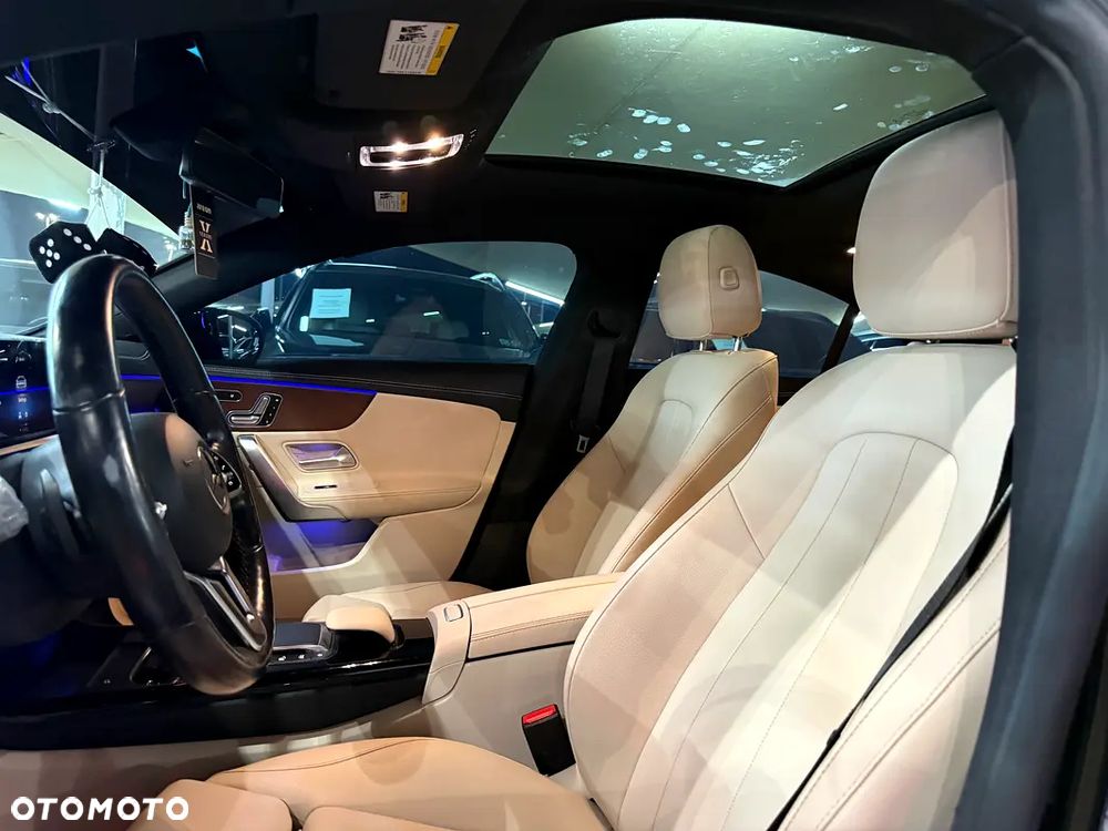 Mercedes-Benz CLA 250 4-Matic 7G-DCT - 9