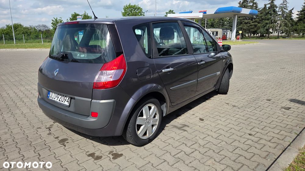 Renault Scenic - 4