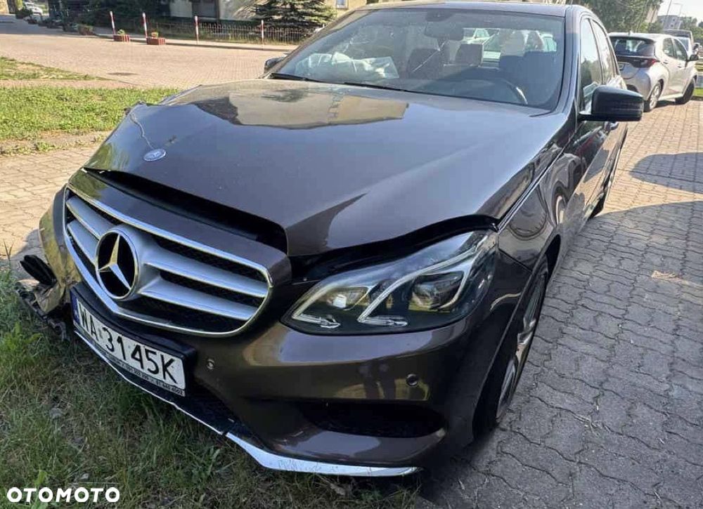 Mercedes-Benz Klasa E 500 4-Matic Avantgarde - 5