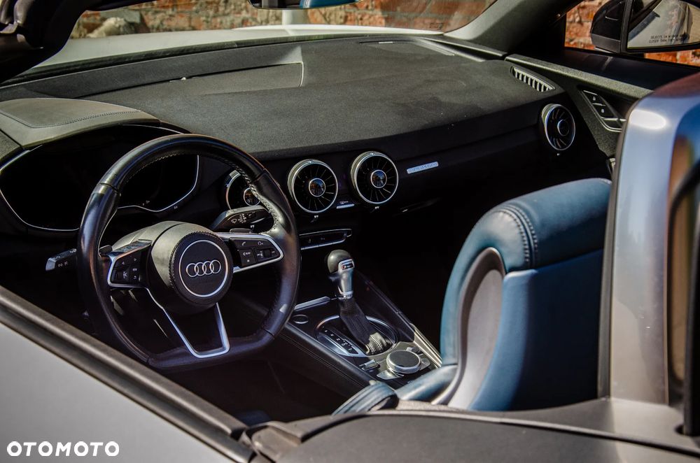 Audi TT S Roadster tronic - 10