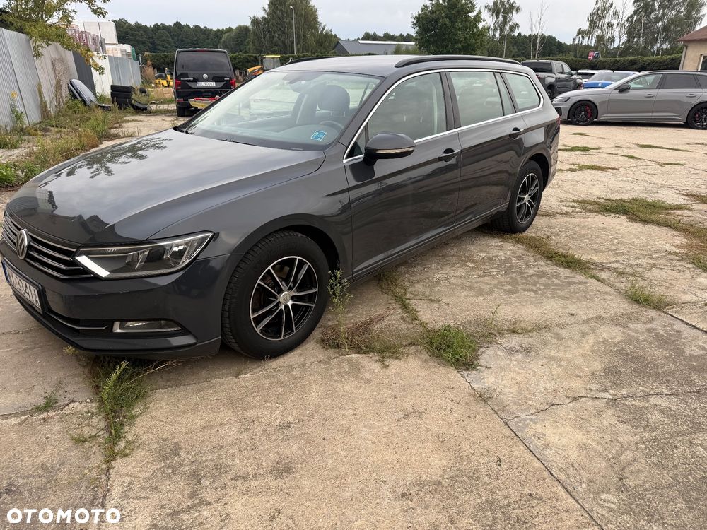 Volkswagen Passat 1.6 TDI (BlueMotion Technology) Comfortline - 2