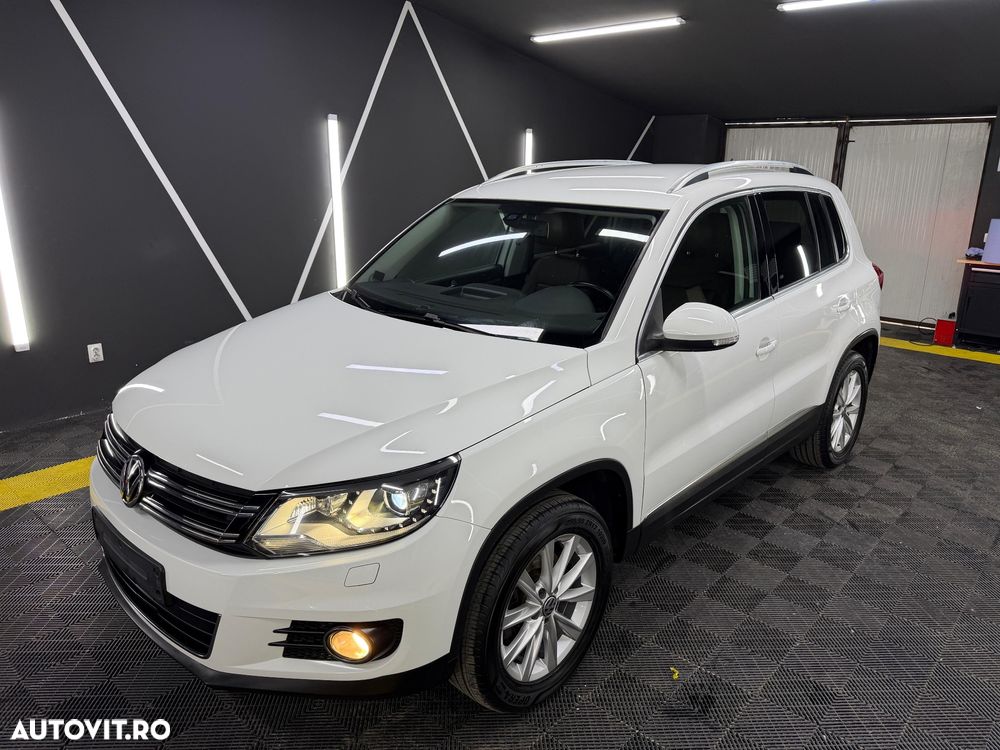 Volkswagen Tiguan 2.0 TDI 4Motion DSG Sport & Style - 1