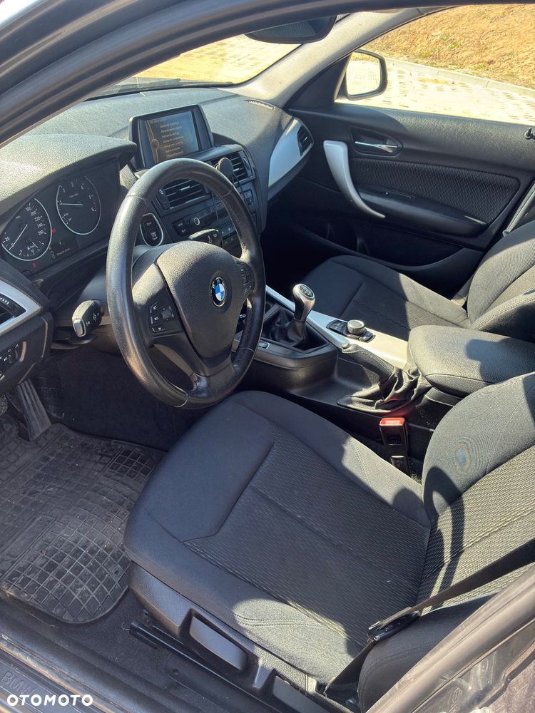 BMW Seria 1 116d EfficientDynamics Edition - 9