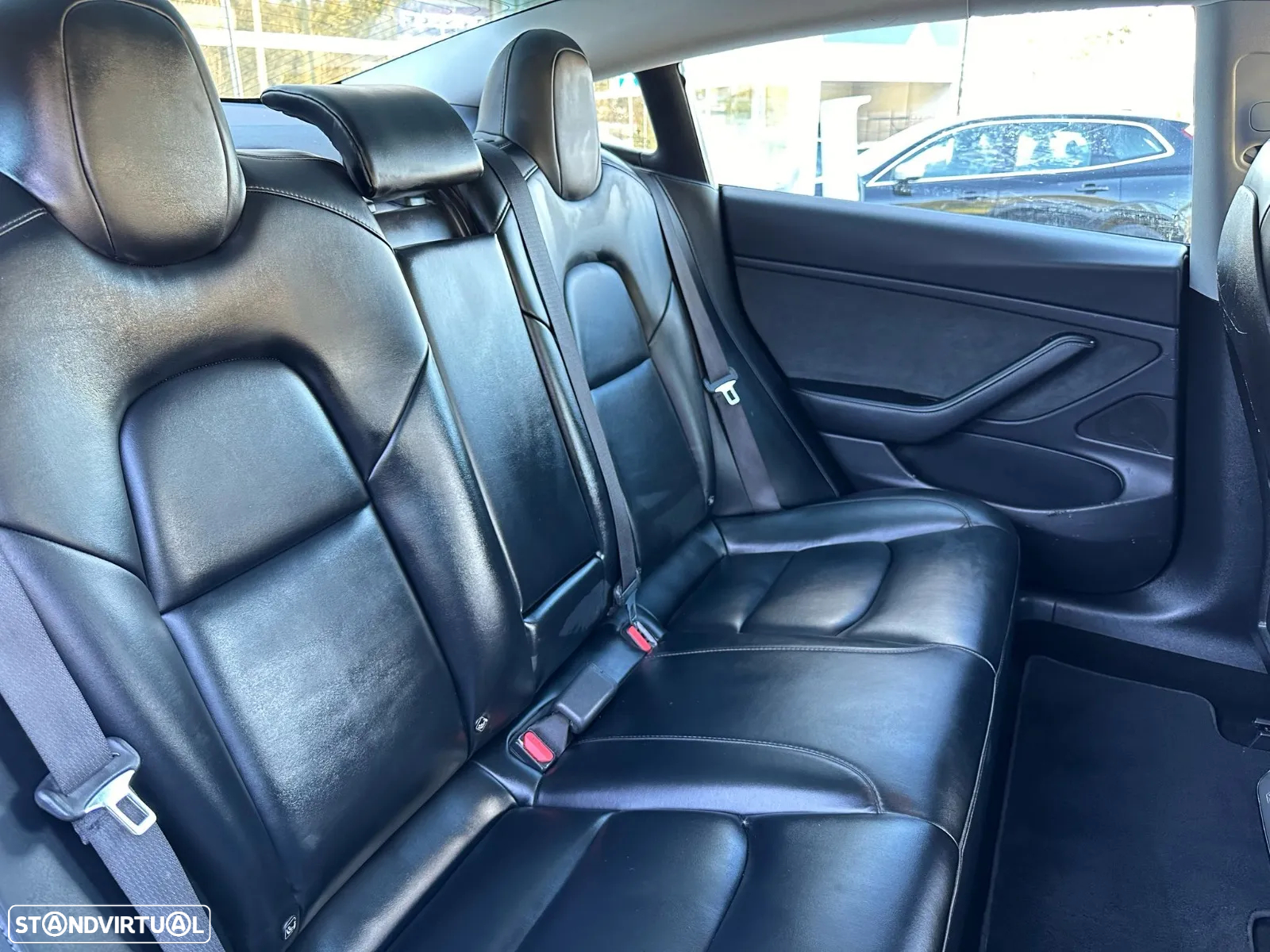 Tesla Model 3 Long-Range Dual Motor AWD - 16