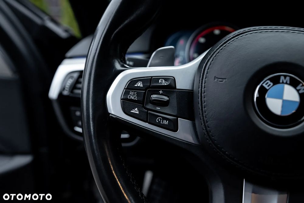 BMW Seria 5 540d xDrive M Sport Edition - 30