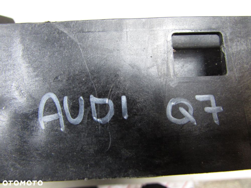 AUDI Q7 II 4M0 15-19 ZALUZJA KIEROWNICA POWIETRZA 95B965501AA - 9