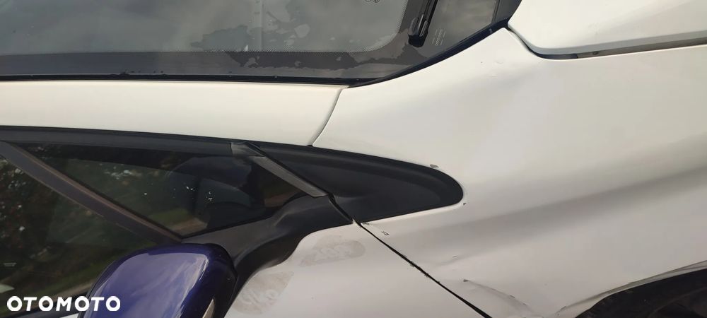 Peugeot 208 - 2