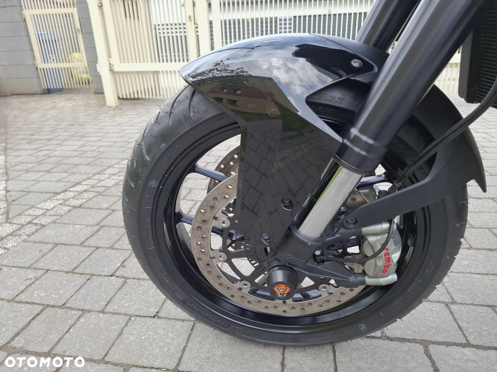 KTM Super Duke - 19