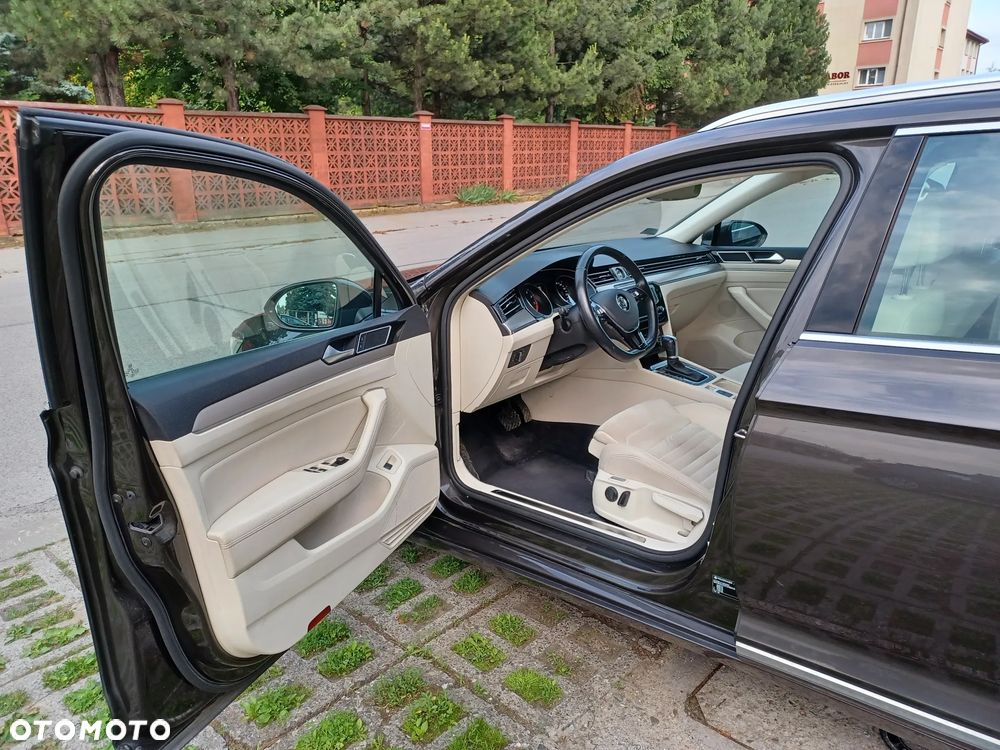 Volkswagen Passat 1.8 TSI (BlueMotion Technology) DSG Highline - 11
