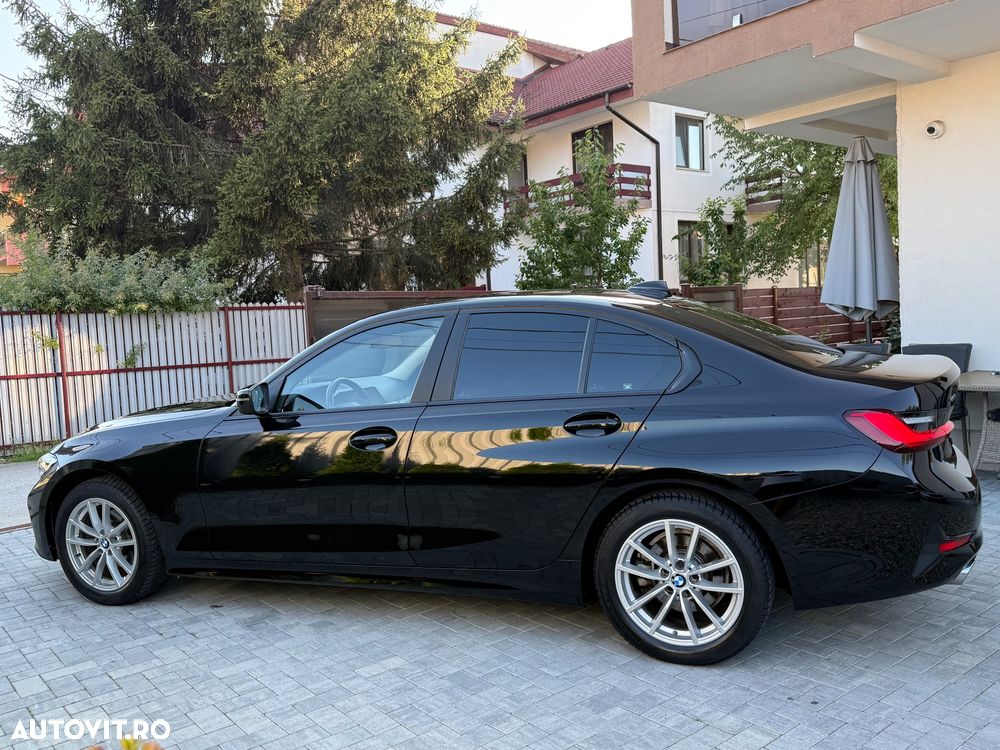 BMW Seria 3 320d xDrive AT MHEV - 11