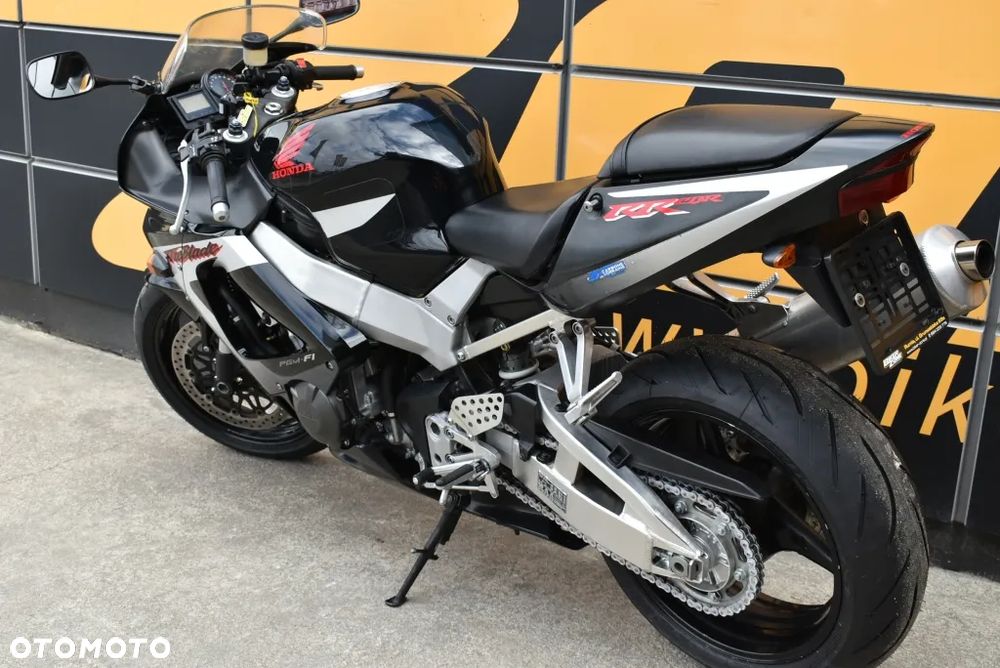 Honda CBR - 15