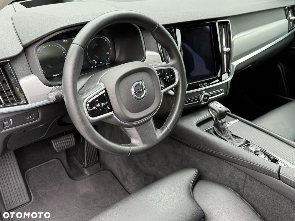 Volvo S90 D4 AWD Geartronic Momentum - 19