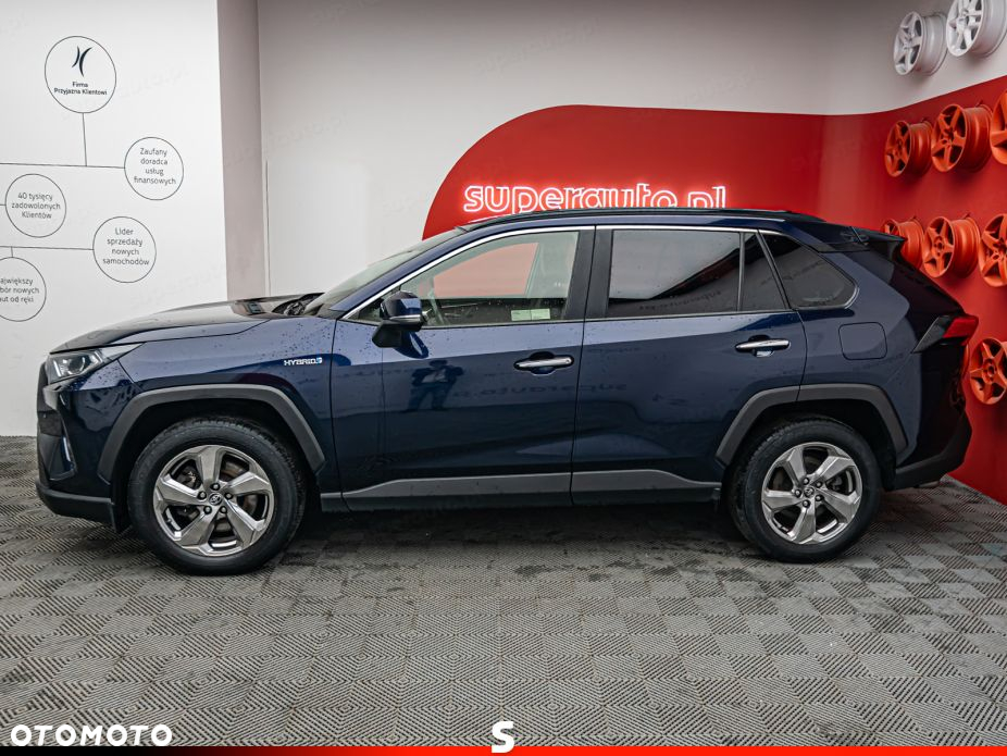 Toyota RAV4 - 5
