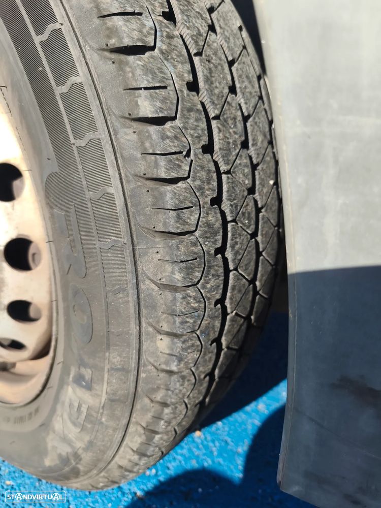 Renault Traffic - 10