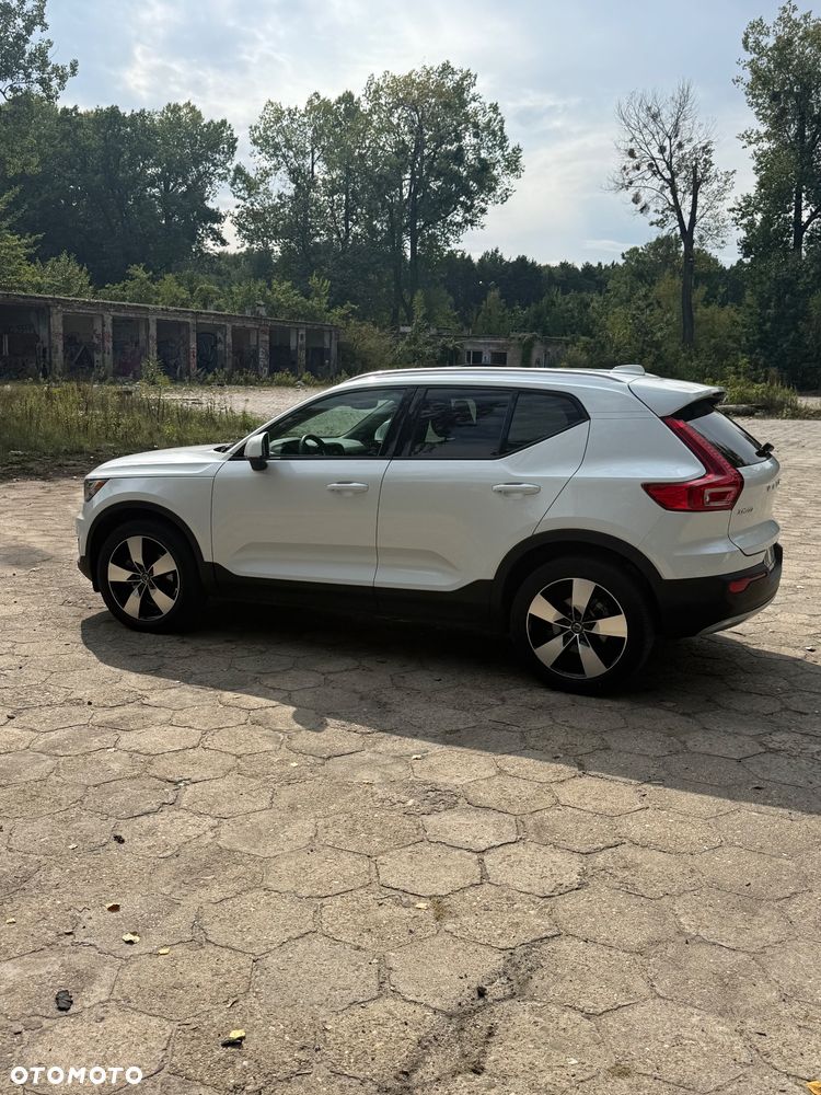 Volvo XC 40 T5 AWD Momentum - 6