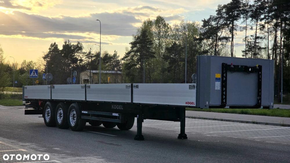 Kögel BURTÓWKA❗️STANDARD / OŚ PODNOSZONA / OSIE SAF / BURTY / HAMULCE TARCZOWE / MULTILOCK / DRZWI Z TYŁU / BUDOWLANKA / JAK NOWA ❗️❗️ - 13