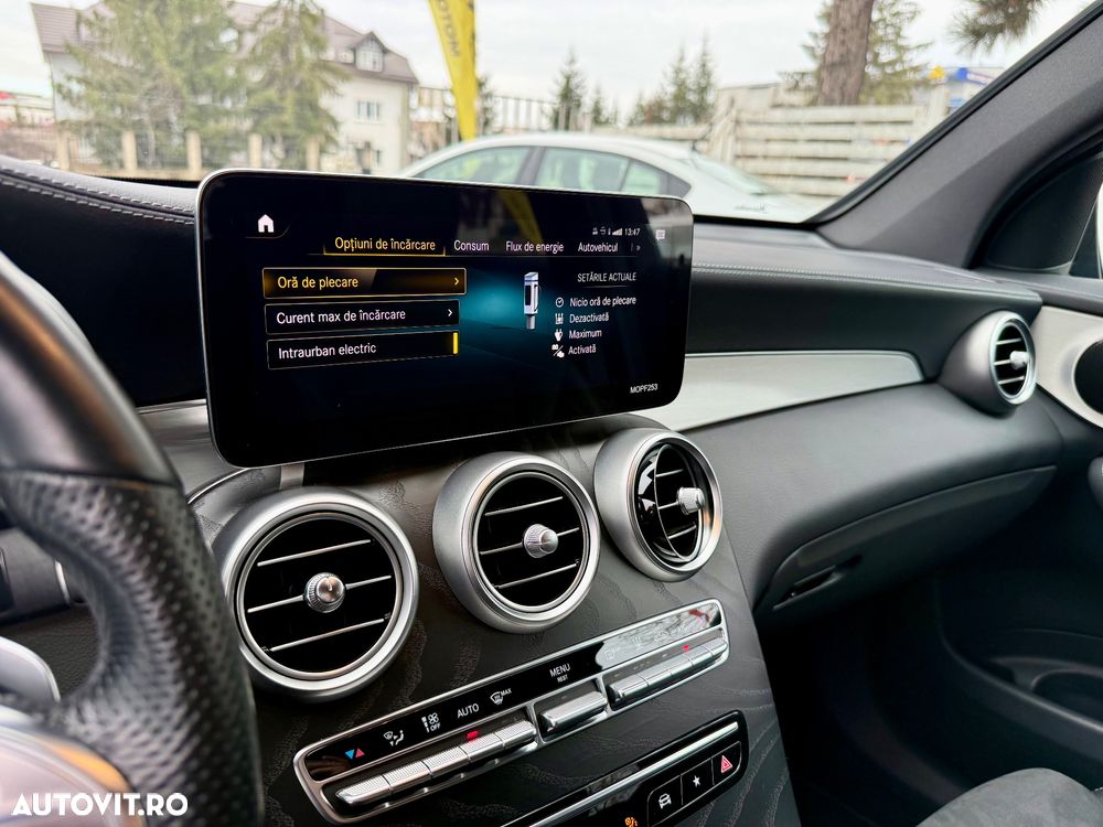 Mercedes-Benz GLC Coupe 300 de 4Matic 9G-TRONIC AMG Line - 13