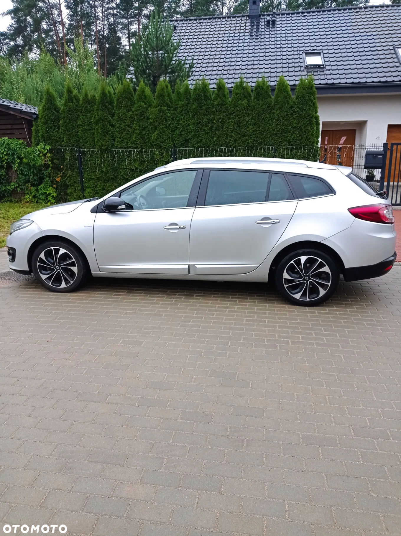 Renault Megane Grandtour dCi 110 FAP EDC Bose Edition - 2