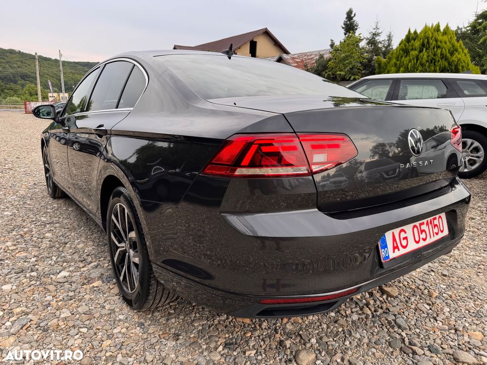 Volkswagen Passat Variant 2.0 TDI DSG (BlueMotion Technology) Highline - 4