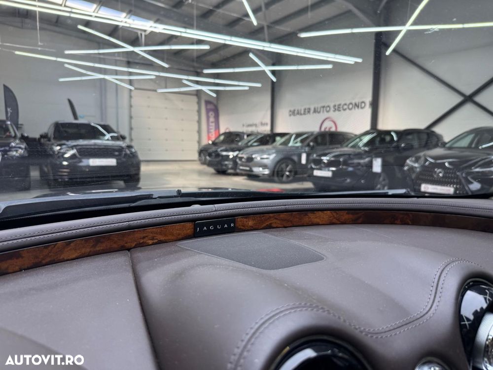 Jaguar XJ 3.0 V6 Kompressor AWD Langversion Premium Luxury - 16