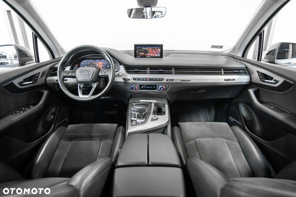 Audi Q7 - 21