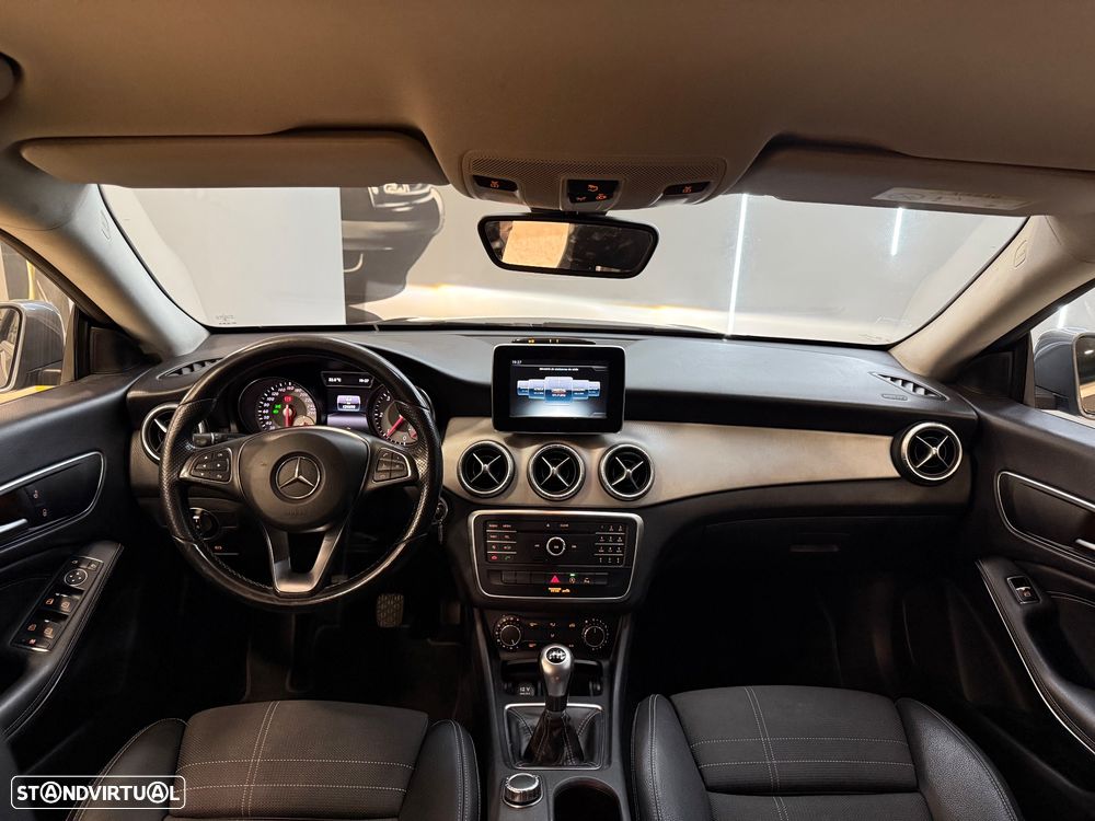 Mercedes-Benz CLA 180 d Shooting Brake Urban - 5