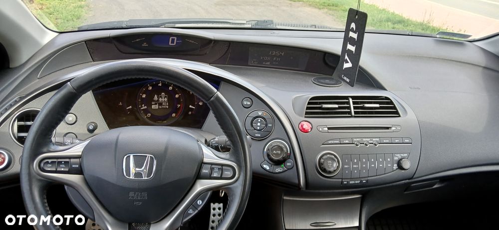 Honda Civic 1.8 Sport - 9